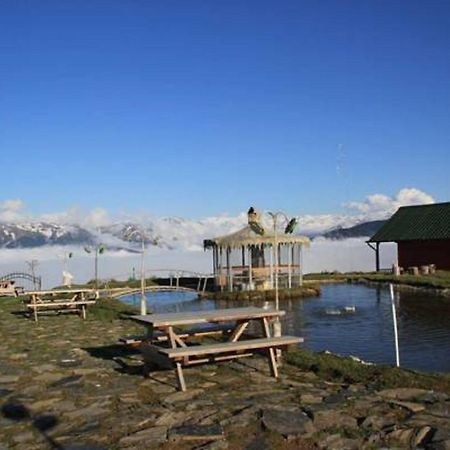 Aymeydani Hotel Caykara Екстериор снимка
