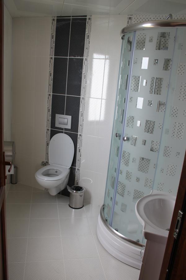 Aymeydani Hotel Caykara Стая снимка