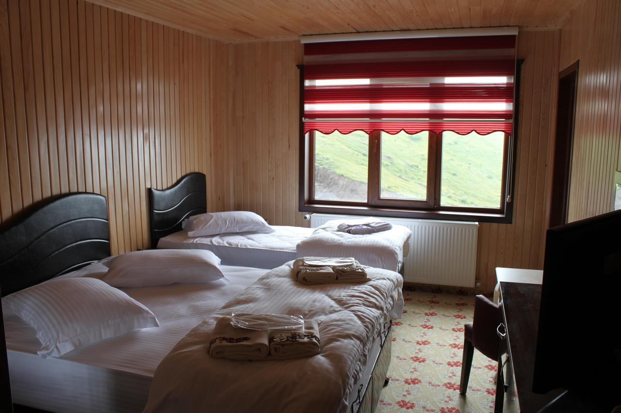 Aymeydani Hotel Caykara Стая снимка