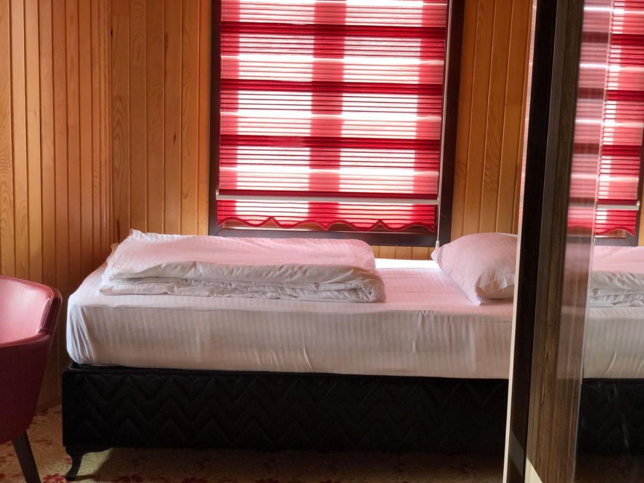 Aymeydani Hotel Caykara Екстериор снимка
